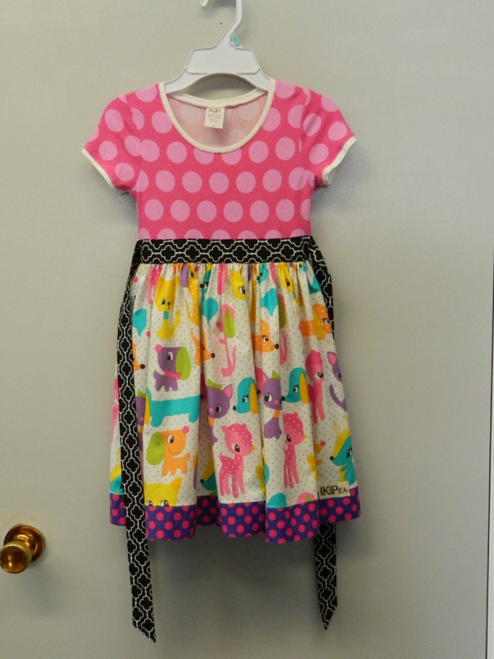 Girls size 5 Dress Stuffed Animals Cat Dog Deer K Pea